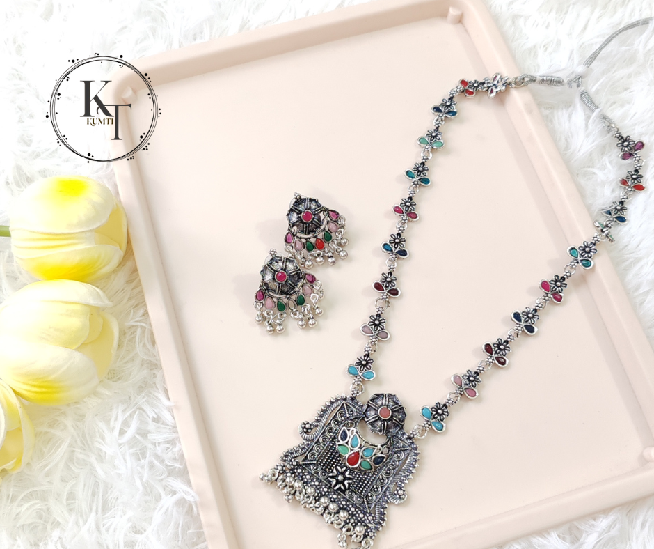 Oxidized Blossom Necklace 3