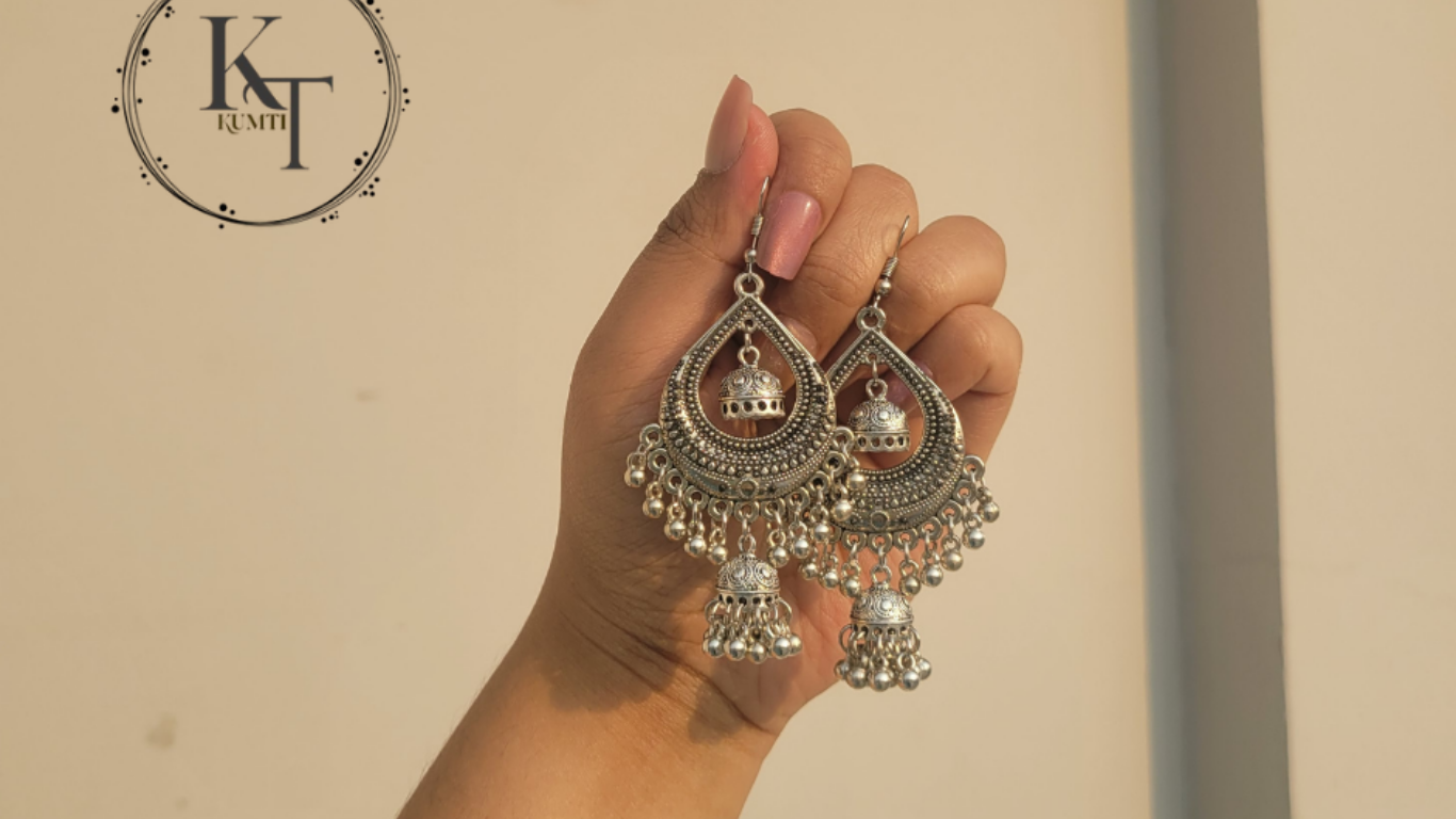 Silver Jhumka Drop