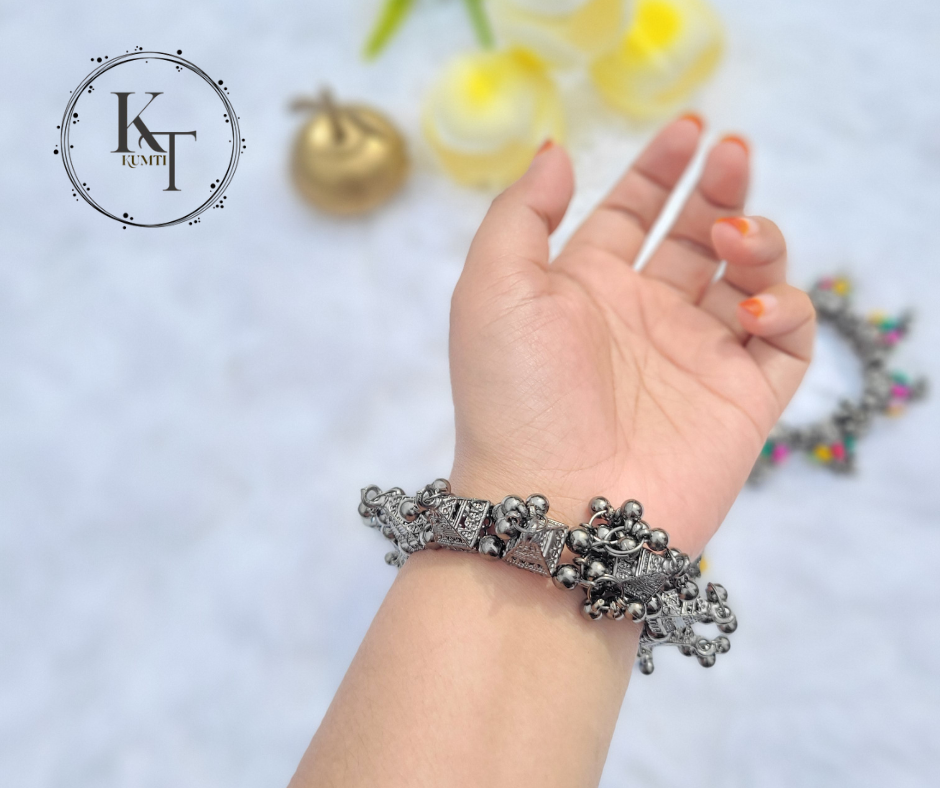 Antique-Look Bracelet 3